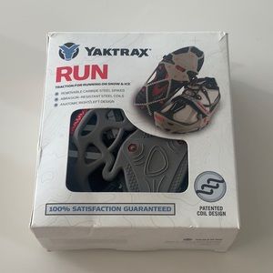 NEW IN BOX Yaktrax Run Traction Device - size S - one pair womens grey